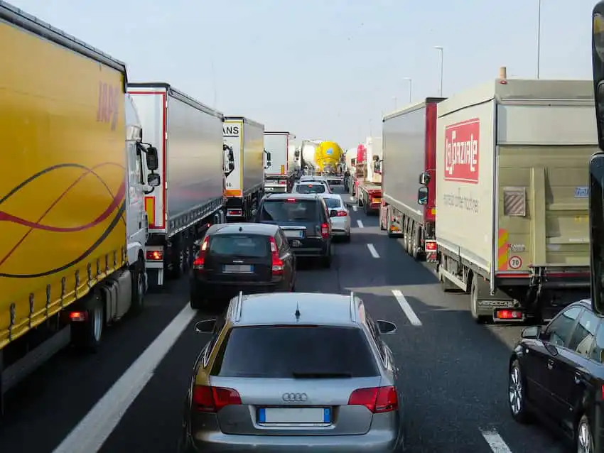 Whose Insurance Pays in a Multi-Car Accident?